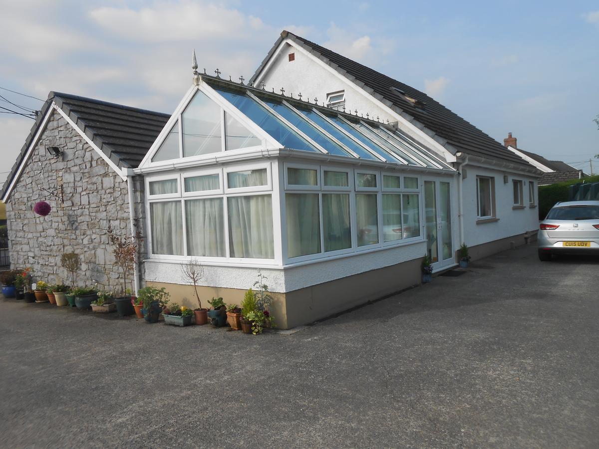 Lletygwilym, Heol Dwr Bed & Breakfast Kidwelly Exterior photo